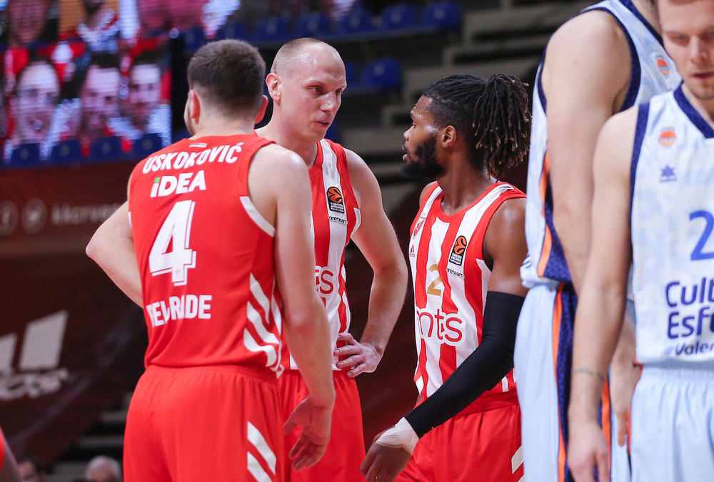 Kori Volden, Aleksa Uskoković, Dejan Davidovac, KK Crvena zvezda