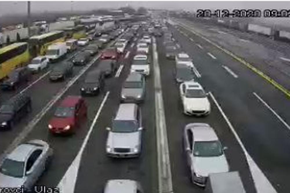 Nećete verovati koliko se čeka na Batrocima! Sve stoji, svi lude....