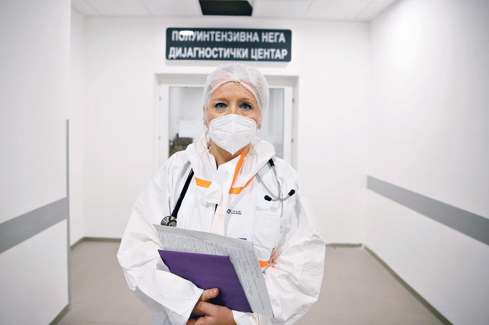 VIRUS JE MUTIRAO, TREĆI TALAS JE NAJTEŽI: Ozbiljno upozorenje direktorke kovid bolnice u Batajnici