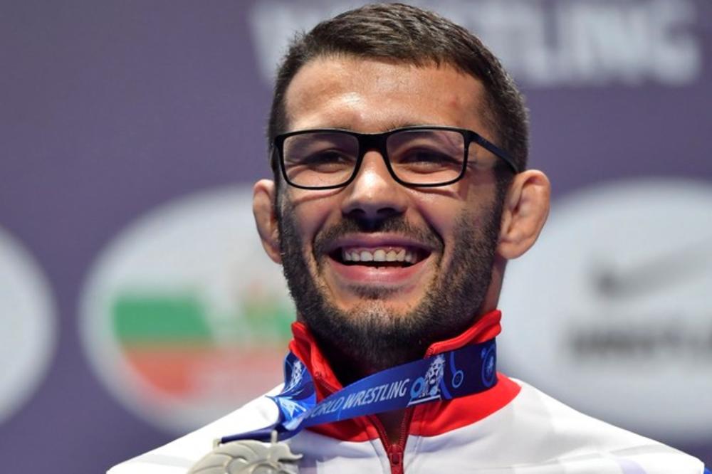 VELIKA RADOST U PORODICI ŠTEFANEK! Davor je ponovo postao tata!