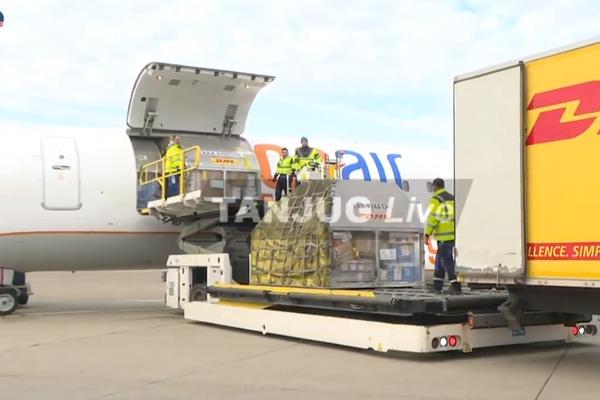 VAŽNO! Početkom januara u Srbiju stiže još 20.000 Fajzerovih vakcina