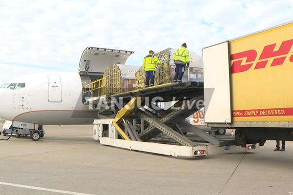 U Srbiju stiglo još 113.490 doza Fajzer vakcina