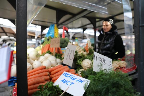 MESO SE ISPLATI KUPITI U ZRENJANINU, A KROMPIR U PANČEVU! Cene vrtoglavo rastu, a rastu i razlike među GRADOVIMA!
