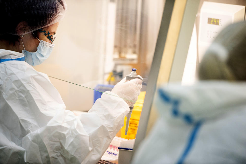 VIRUS SE NE PREDAJE U NEMAČKOJ: Ponovo više od 1.000 smrti za 24 sata!