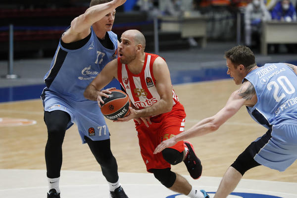 ŠPANAC NAPUSTIO ZVEZDU: Nova destinacija Baskonija!