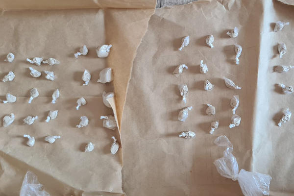 HAOS NA VOŽDOVCU! Policija zaustavila "citroen", imali su šta i da vide, diler odmah uhapšen (FOTO)