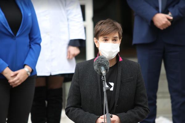 ČETVRTAK JE DAN ZA PITANJA: Premijerka i ministri odgovaraju na poslanička pitanja!