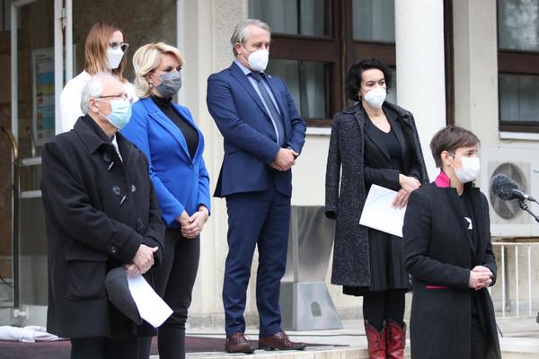 HITNO, VLADA SRBIJE SAOPŠTILA DETALJE O NOVCU KOJI ĆE DOBITI VAKCINISANI GRAĐANI: Poznat je i ROK za prijavu!