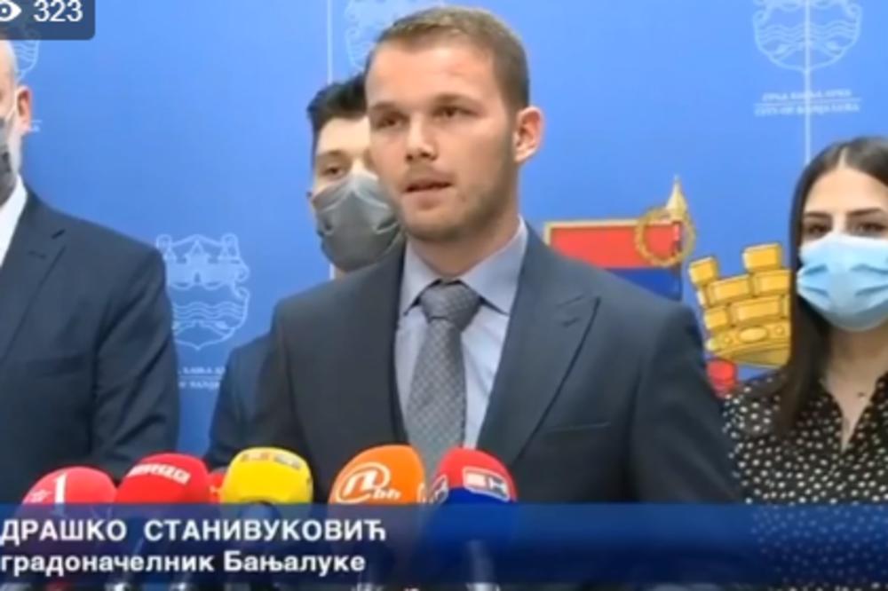 Pitali Stanivukovića odakle mu u 27. godini besan auto kojim se vozi na posao: OTKRIO ČIME SE BAVI NJEGOVA PORODICA