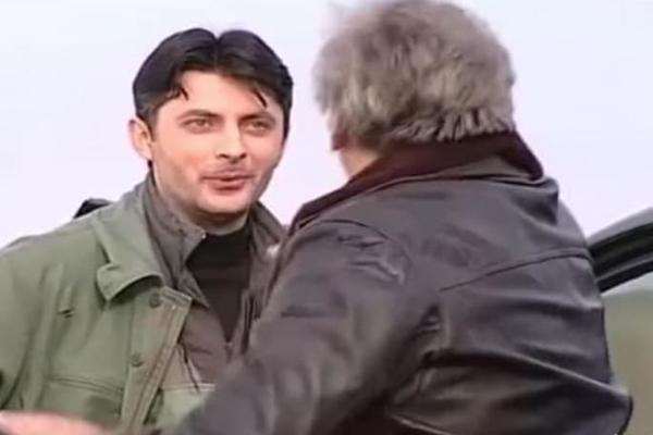 PAMTIMO GA KAKO SE SUKOBIO SA ČERČILOM, A EVO KAKO DANAS IZGLEDA: Cela ZEMLJA obožava da gleda program koji vodi