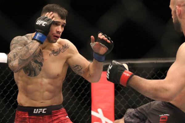 SRBIN SE U UFC-u NE PLAŠI NIKOGA: Aleksandar Rakić isprozivao nepobedivog Džona Džounsa! Mnogi se ne bi usudili!