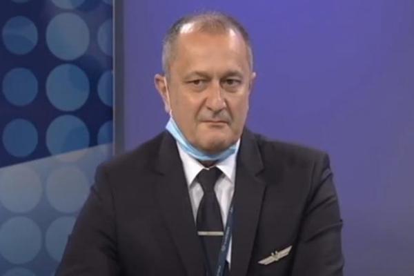 DOVEZAO JE PRVE RESPIRATORE U SRBIJU I UMRO NA RESPIRATORU: Bolna ispovest sestre PREMINULOG PILOTA VRANIĆA!