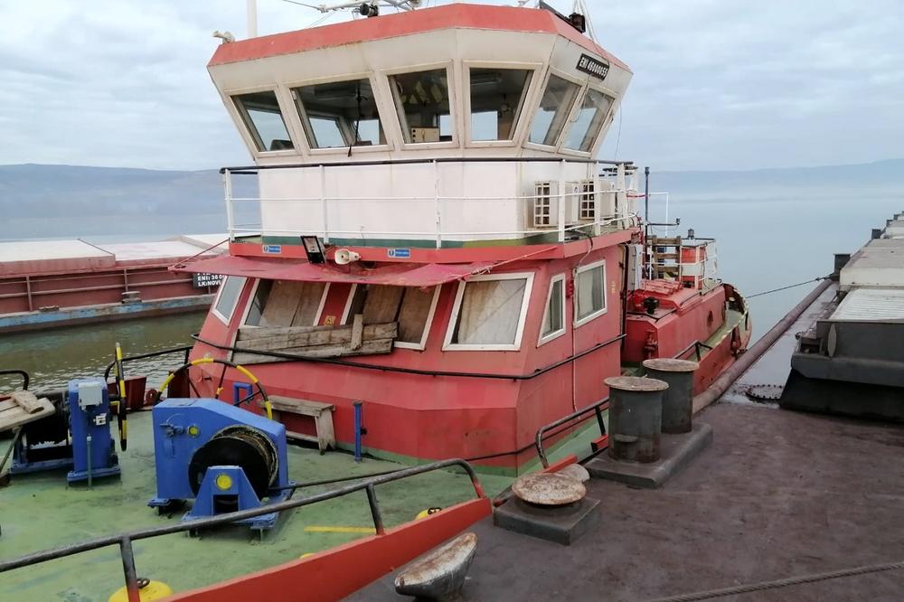 TANKOVI PUNI NEPRIJAVLJENE NAFTE! Carinici sprečili veliko krijumčarenje