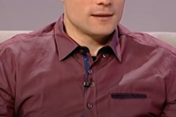 POZNATI MUZIČAR OTKRIO KAKVE ŽENE VOLI! Milica Todorović ga raskrinkala usred emisije, pa sve priznao!