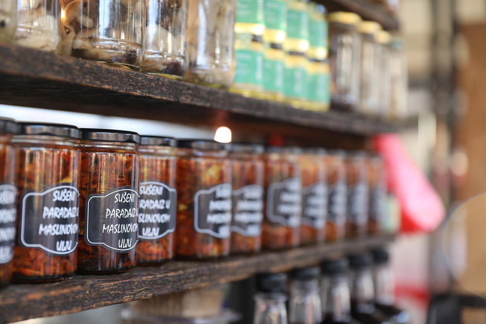 U SRBIJI JE TRAŽENO ZANIMANJE I JAKO DOBRO PLAĆENO: Plata 1.000 evra, ali nema ko da radi!