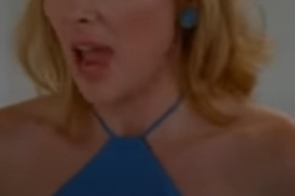 POZNATA GLUMICA ZBOG SNIMANJA SERIJE "SE*S I GRAD" SE NIJE OSTVARILA KAO MAJKA! OVAJ detalj će vas rastužiti!