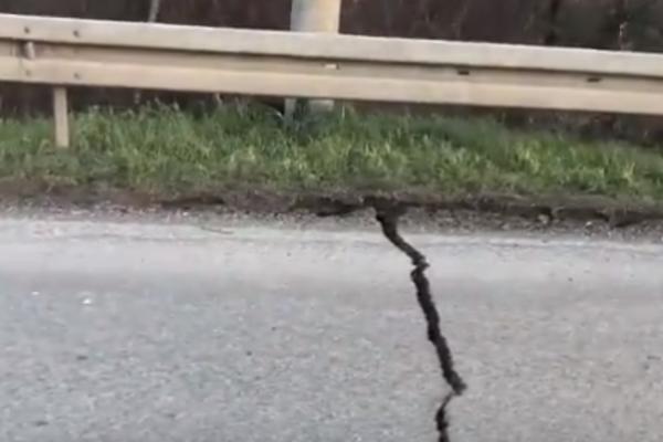 ZEMLJOTRES RAZRUŠIO HRVATSKU: Sve popucalo od žestokog udara! (VIDEO)