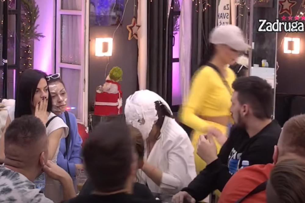 BRUTALNA TUČA U ZADRUZI! Maja ZAKUCALA Aleksandru u GLAVU, pa počela jurnjava i LOMLJAVINA STAKLA! (VIDEO)