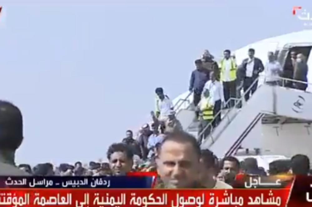 MINISTRI IZLAZILI IZ AVIONA KADA JE AERODROM ODLETEO U VAZDUH: Pogledajte jezivi TRENUTAK! (VIDEO)