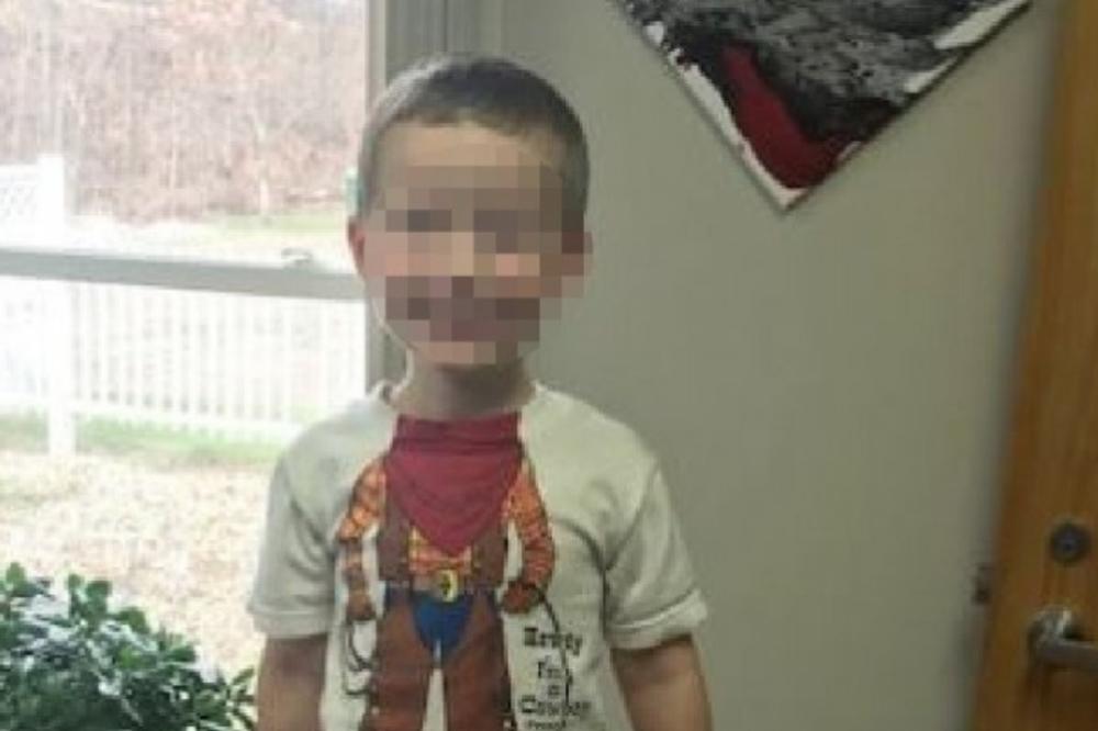 OVAJ DEČAK (3) OSTAVLJEN JE SAM NA GROBLJU: Trčao za kolima, prolaznici pozvali policiju, a onda se oglasio otac