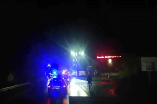 VELIKA NESREĆA KOD SREMSKE MITROVICE: Stradala žena na biciklu, preminula na licu mesta (VIDEO)