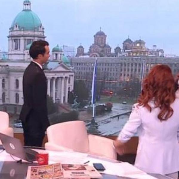 ŠOK U JUTARNJEM PROGRAMU! NADA MACURA UŠLA U STUDIO I SKINULA MASKU! Svi zanemeli kad je ovo pitala