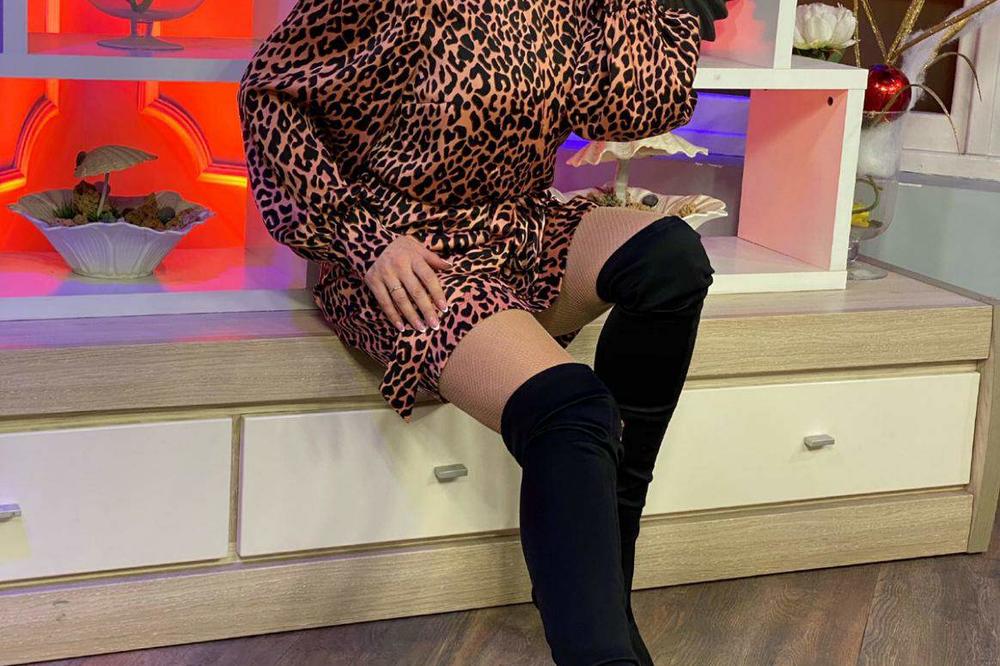 TRANSFORMACIJA DECENIJE! Voditeljka Jovana Jeremić potpuno promenila svoj izgled, niko je ne bi prepoznao!