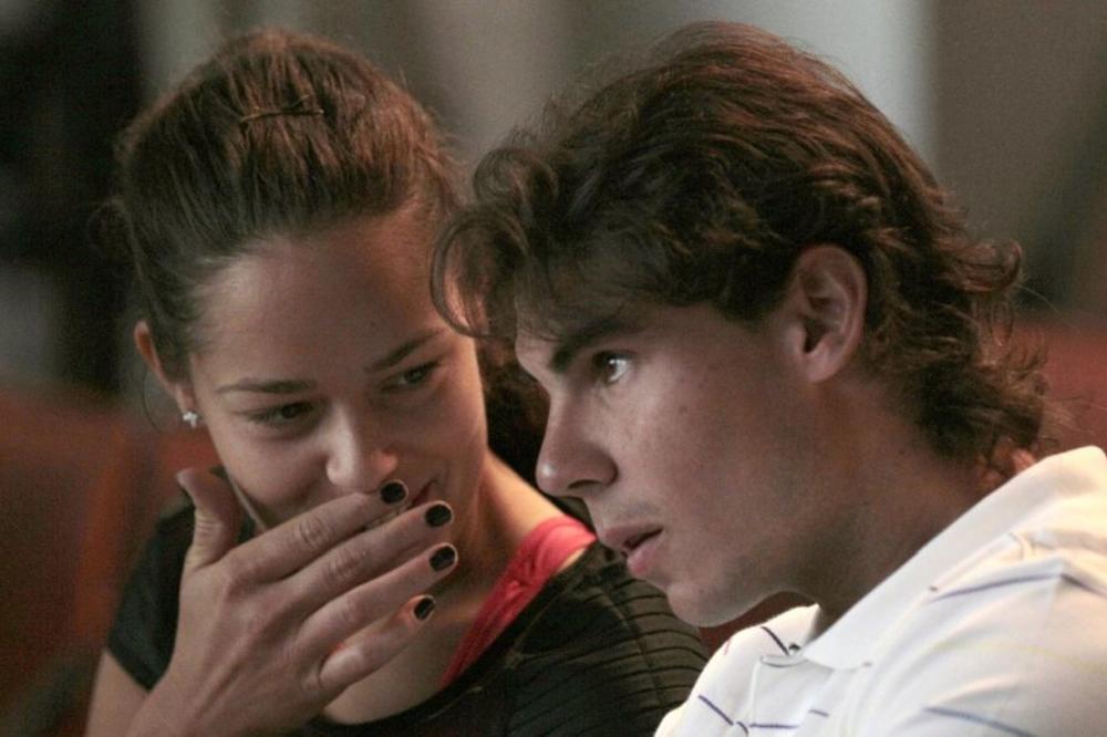 NOVAK TO NIKAD NIJE OTKRIO, ALI ANA IVANOVIĆ SAD JESTE: Ispričala je Srbima kakvi su zapravo Federer i Nadal!