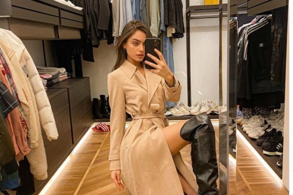 OVO JE NAJLEPŠA ŽENA NA SVETU U 2020. GODINI: Trenutno je na odsluženju VOJNOG ROKA, izgleda LUDILO! (FOTO)