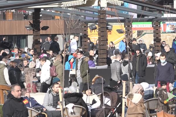 OVO SU SCENE IZ SRCA SRBIJE! Na ovoj srpskoj planini NOVU GODINU je dočekalo više od 40.000 TURISTA! (FOTO)