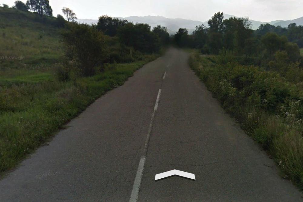 HOROR KOD BABUŠNICE: Prevrnuo se auto, vozač poginuo!