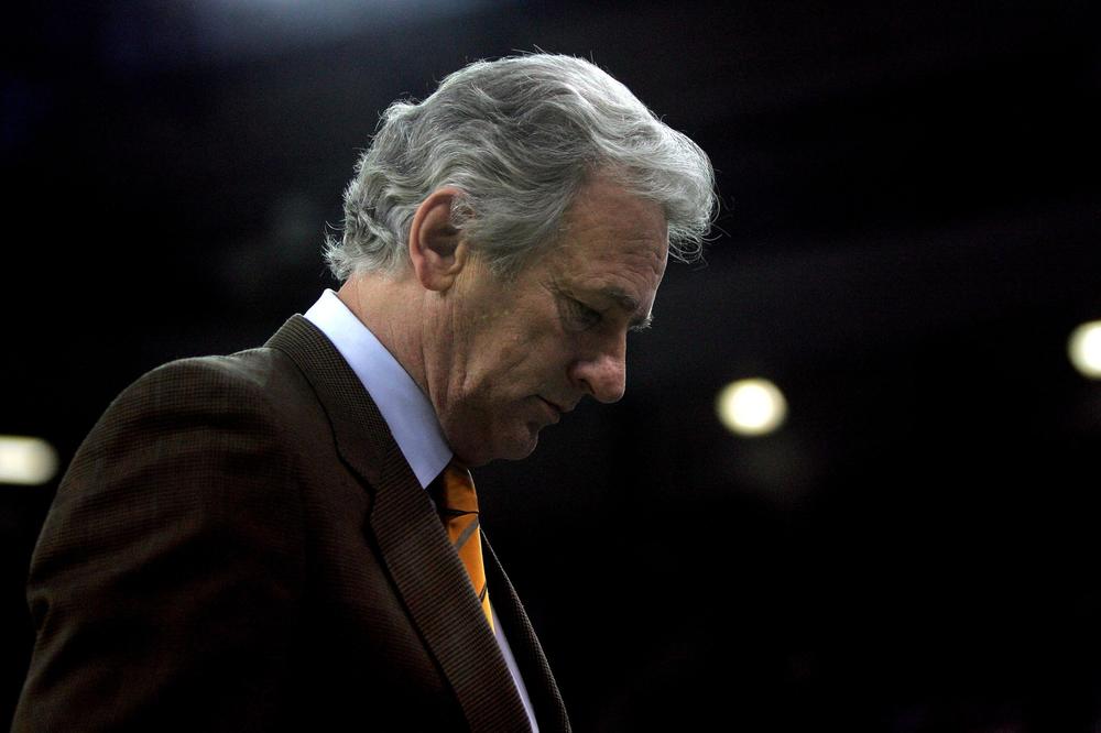 STRAVIČNE VESTI, UMRO JOŠ JEDAN VELIKAN: Nema kraja! I 2021. je počela UŽASNO