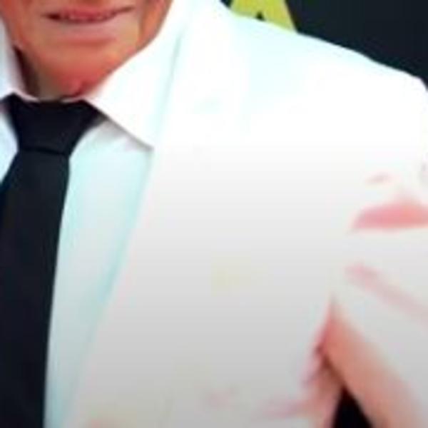 POZNATI VODITELJ ZAVRŠIO U BOLNICI! Pre četiri meseca je izgubio decu, a sada ga je OVO zadesilo!