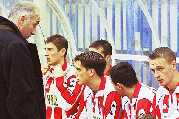 KOD ARKANA SAM ZARAĐIVAO KIKIRIKI I TEŠKU SITNINU: Uzeli su me i NIŠTA ME NISU PITALI! Poznati fudbaler OTKRIO SVE!