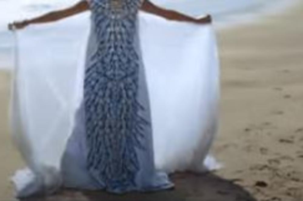 POZNATA PEVAČICA PROGOVORILA O SVOJOJ BORBI SA BULIMIJOM! Otkrila razlog zašto je krila! Šokiraćete se!