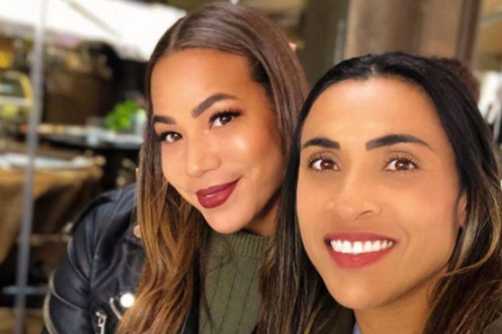 ŠESTOSTRUKA NAJBOLJA FUDBALERKA SVETA ZAPROSILA SAIGRAČICU: Obelodanila je njihovu vezu celoj planeti!