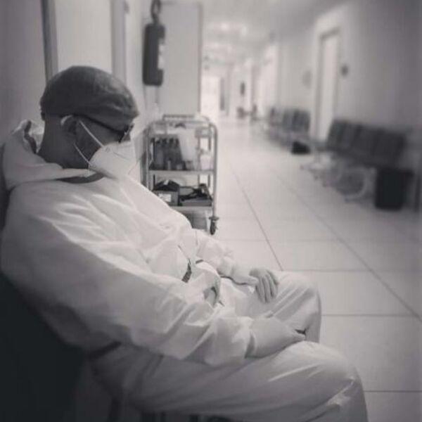 NENAD JE UMRO, 10 MESECI JE RADIO U CRVENOJ ZONI: Zbog par njegovih rečenica u julu je PLAKALA CELA SRBIJA (FOTO)