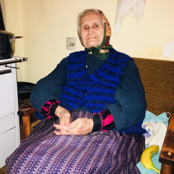 PREŽIVELA RAT, TITA, BOMBE, INFARKT I KORONU! Baka Milica (96) je medicinsko čudo! (FOTO) (VIDEO)