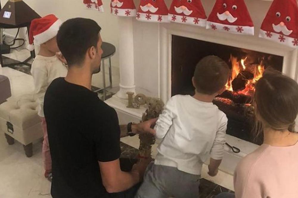 NOVAK LOŽIO BADNJAK I U DALEKOJ MARBELJI: Đoković uz srpsku trpezu i na ćirilici čestitao Badnje veče!