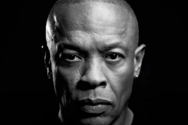 JEZIVO I NEMILOSRDNO! Reper HOSPITALOZOVAN zbog krvarenja u MOZGU, a sada mu LOPOVI OPLJAČKALI KUĆU!