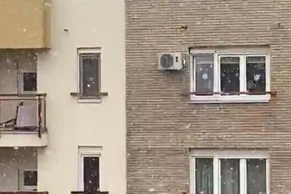 BEOGRAĐANI SNIMILI PRVI SNEG: Ovaj prizor nismo videli GODINU DANA!(VIDEO)