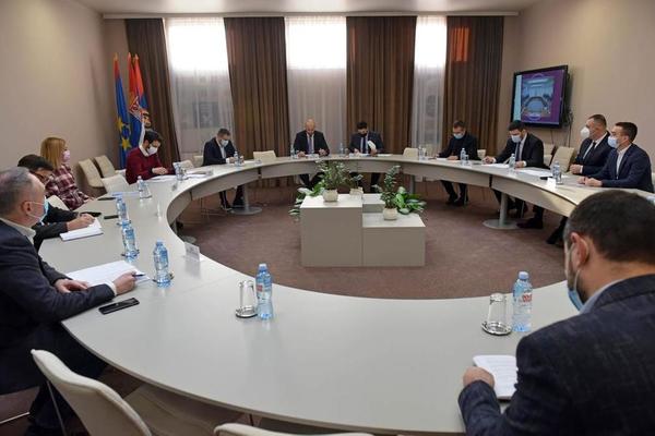 Danas sastanak Ministarstva sa direktorima 158 domova zdravlja u zemlji: Smanjuje se broj pregleda!