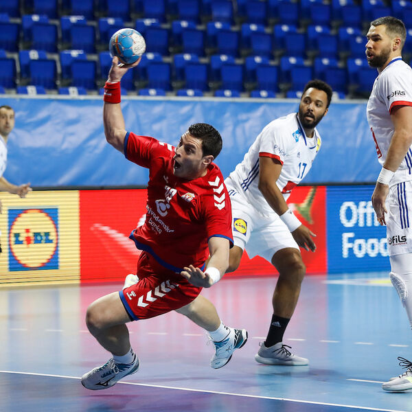 Skandalozan napad iz Crne Gore na kapitena Srbije Mijajla Marsenića!