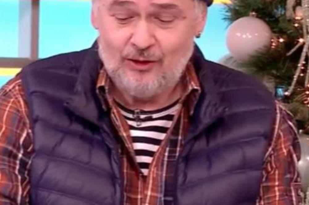 TASOVAC ZAPANJIO GLEDAOCE, SKROZ PROMENIO IMIDŽ: Svi su u OVO gledali dok je on pričao o vakcini (FOTO)