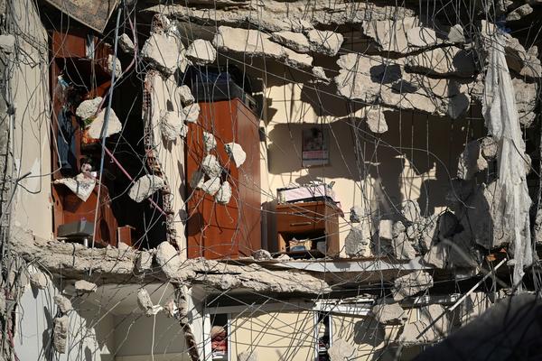 RAZORAN ZEMLJOTRES POGODIO NEPAL: Ima i MRTVIH! (FOTO)