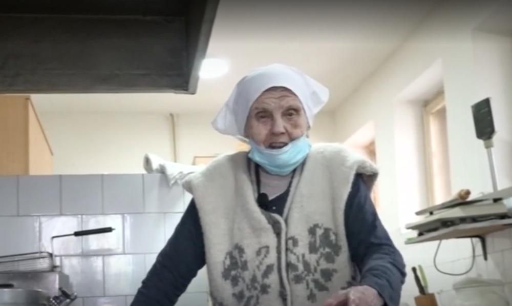 Baka Buda, Budmirka Mladenović