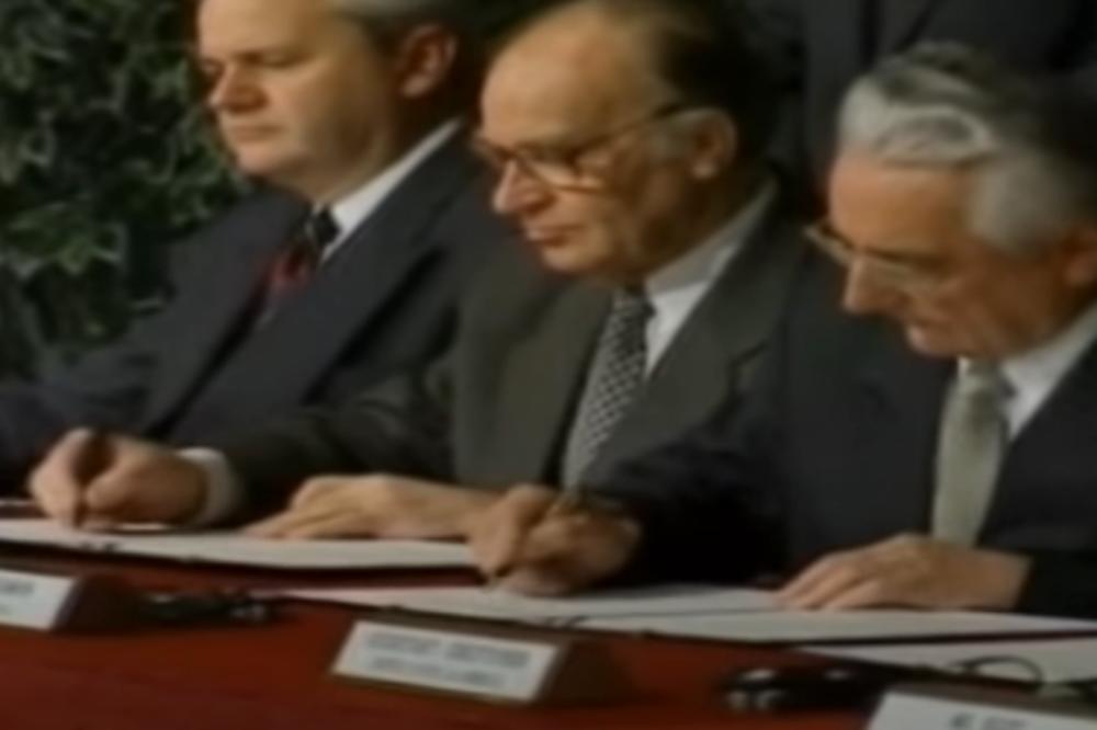 UGLEDNI AMERIČKI PROFESOR PODRŽAO SRBE: Centralizacija BiH i rušenje Dejtonskog sporazuma destabilizuju tu državu