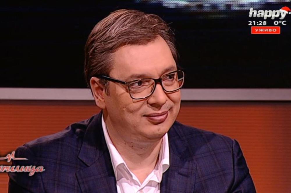 VUČIĆ JEDNIM PAPIROM RAZBIO LAŽI: Predsednik pročitao dokument iz 2007. godine o priznanju Kosova! (FOTO)