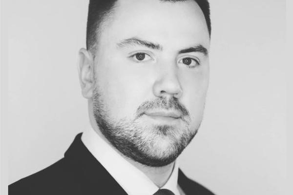 TUGA DO NEBA! Korona odnela život bivšeg veslača Zvezde! OTAC DVOJE DECE, NEĆE DOČEKATI ROĐENJE TREĆEG!