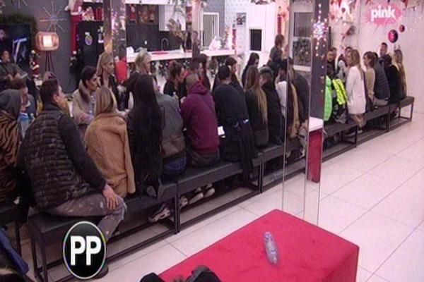 VEČERAS U ZADRUGU ULAZE 3 NOVA TAKMIČARA! Svi su pravili SKANDALČINE, kada ih vide počeće da BEŽE PREKO OGRADE!